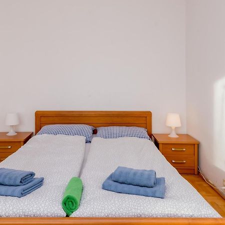 Rooms In The Center Гданьск Экстерьер фото