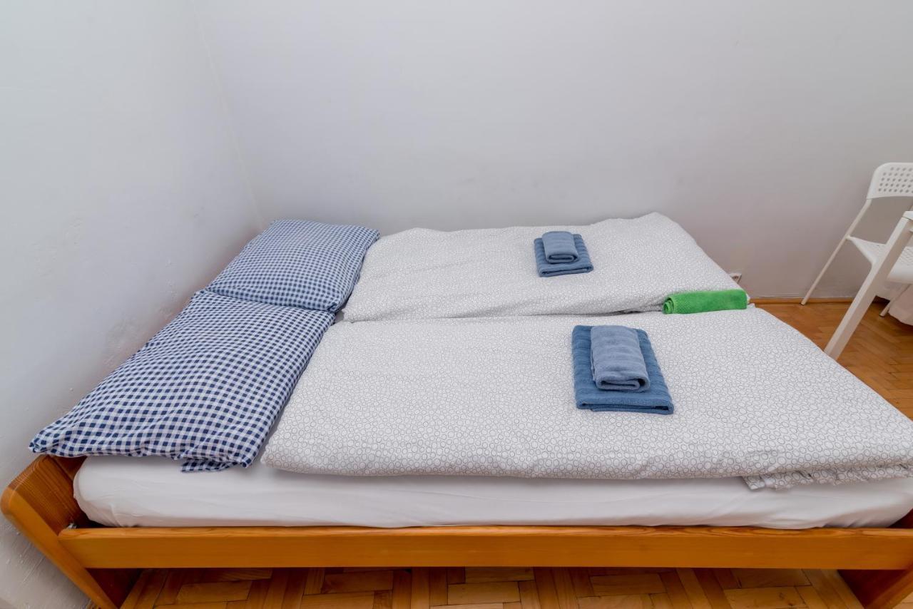 Rooms In The Center Гданьск Экстерьер фото